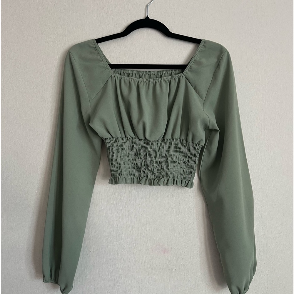 Forever 21 Cropped long sleeve shirt